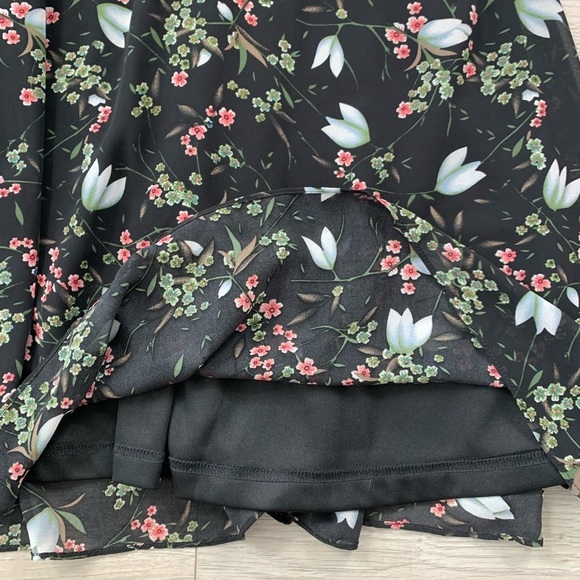 ANGELEYE Floral Black Ruffle Dress - Picture 7 of 10